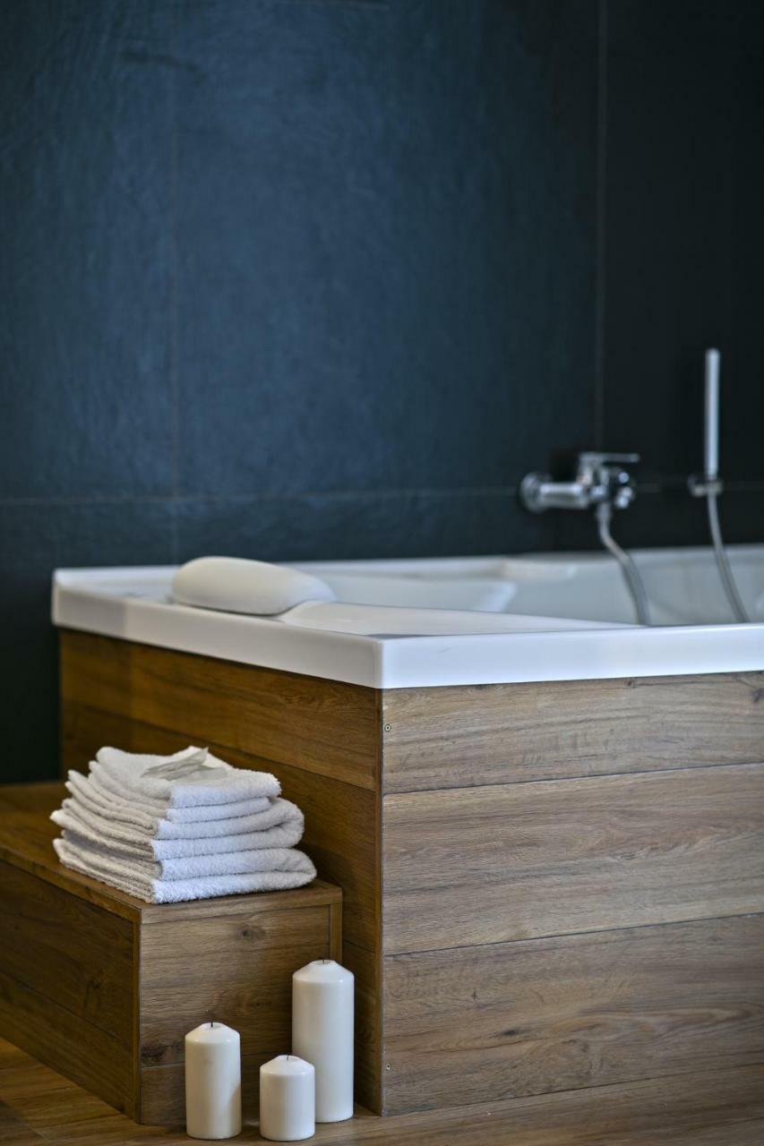 Bed In Spa ปาแลร์โม ภายนอก รูปภาพ